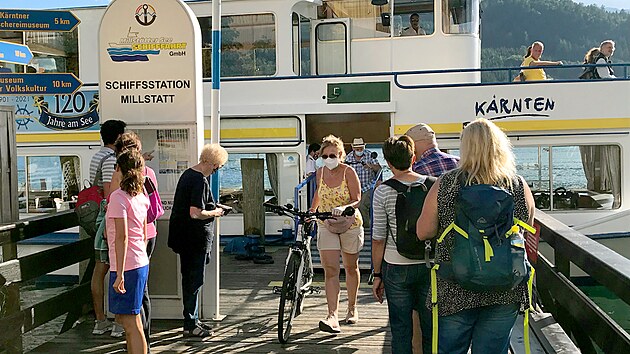 Transfer po jezeře Millstätter See zajišťují lodě, cyklovýlet si můžete prakticky zkrátit nebo různě nakombinovat.