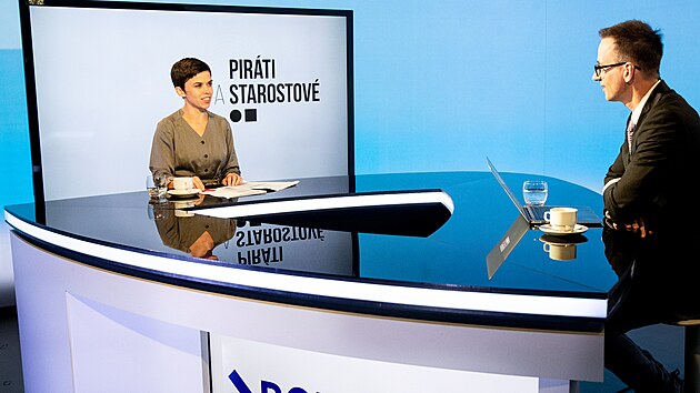 Dalším hostem pořadu Rozstřel a moderátora Vladimíra Vokála v rámci předvolební série rozhovorů je Olga Richterová, pražská lídryně Pirátů a Starostů. (20. září 2021)