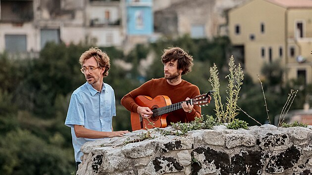 Duo Kings Of Convenience