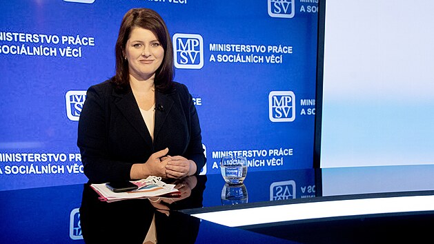 Ministryn prce a socilnch vc Jana Malov (SSD) v poadu Rozstel (24. 9. 2021)