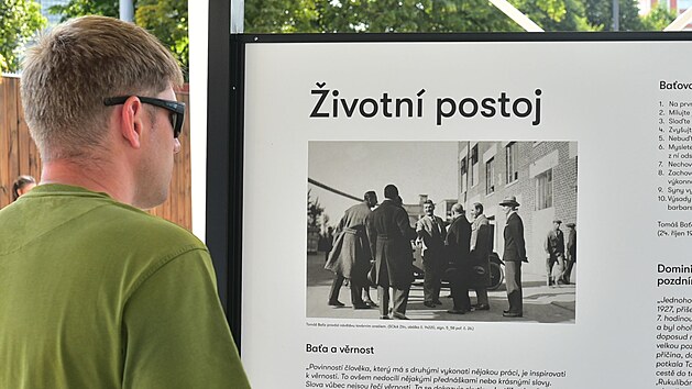 Open air výstava o Tomáši Baťovi bude ve Zlíně k vidění do konce září (srpen 2021).