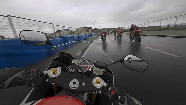 Ride 4