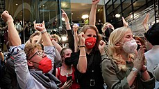 Stoupenci sociální demokracie se v Berlíně radují z volebního výsledku. (26.... | na serveru Lidovky.cz | aktuální zprávy