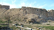 Rozvaliny jeho zdí jsou u Sidónu k vidní dodnes.