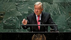 Generální tajemník OSN António Guterres mluví na  76. zasedání Valného...