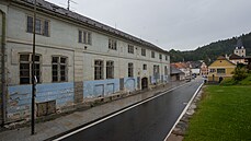Někdejší panský pivovar v Rožmberku nad Vltavou (na snímku z 16. září) čeká...