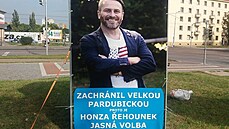 Osobní billboardy s Janem ehounkem se v Pardubicích objevily na nkolika...