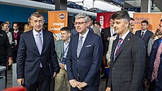 Nádraí Praha-Zahradní Msto otevel premiér Andrej Babi, viceministr Karel...