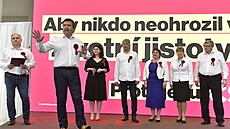 V dubnu se Jií Bhounek stal místopedsedou SSD. Na domácí Vysoin sice stran pihrál cenná procenta, do Snmovny to ale sociálním demokratm nepomohlo.