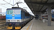 Connecting Europe Expres. Vlak EU, který přijel do Ostravy na Hlavní nádraží,...