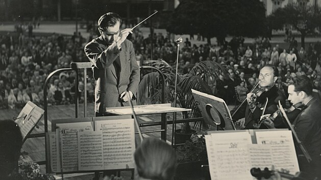 Mezi nejdleitj dirigenty v historii Filharmonie Bohuslava Martin patili Rudolf Kvasnica,
