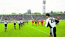 Vzpomínka na 30. zá�í 2001. Brn�n�tí fotbalisté tehdy pod názvem FC Stavo...