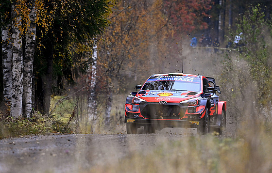 První etapu Finské rallye vyhrál Ir Craig Breen s vozem Hyundai.