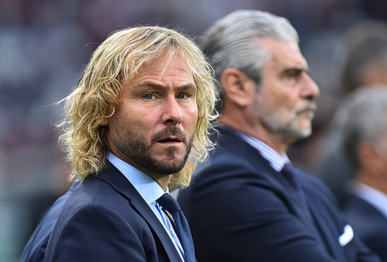 Pavel Nedvd coby funkcioná Juventusu. Na svj post viceprezidenta rezignoval v listopadu 2022 kvli podezení z falování úetnictví.