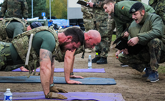 etí vojáci uspli na nároné souti Murph Challenge v litevské Rukle. (7....