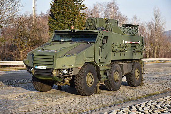 TITUS. Obrněné vozidlo kategorie MRAV vzniklo ve spolupráci společností Tatra...