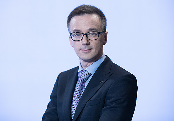 Moderátor poadu Rozstel Vladimír Vokál