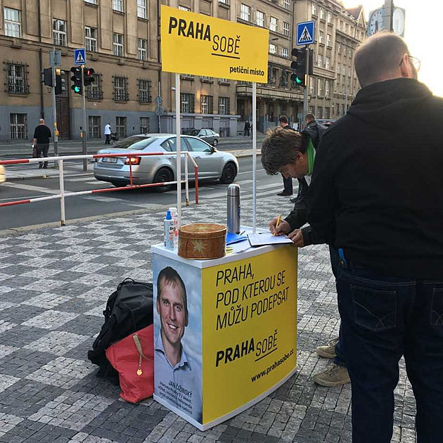 Sdružení Praha sobě nesehnalo dostatek podpisů. Do voleb půjde jako strana