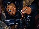 Bojovníci Tálibánu na obhlídce v afghánském Kábulu (2. záí 2021)