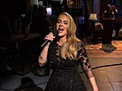 Adele v show Saturday Night Live (Los Angeles, 23. íjna 2020)