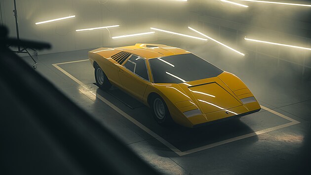 Prototyp Lamborghini LP 500, ze kterho nsledn vznikl Countach, znovu oil v renovtorsk dln automobilky.