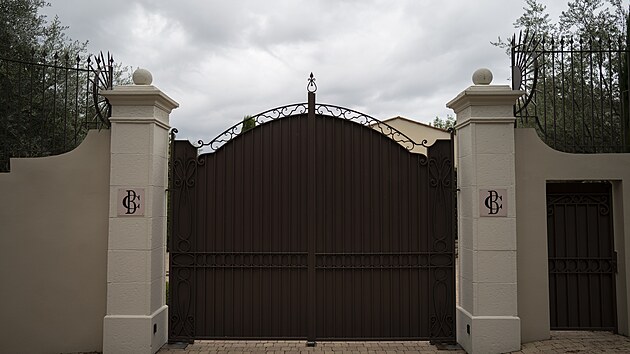 Luxusní vila Château Bigaud ve francouzské obci Mougins, kterou si podle investigativních novinářů pořídil český premiér Andrej Babiš přes offshore firmy. (4. října 2021)