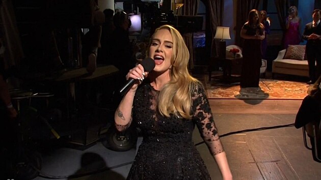 Adele v show Saturday Night Live (Los Angeles, 23. jna 2020)