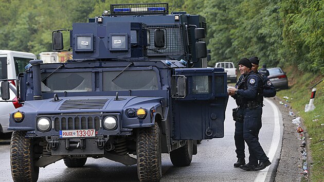Kosovská policie opouští hranice. (2. října 2021)