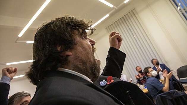 Oslavy v�sledku v ostravsk�m volebn�m �t�bu koalice SPOLU (9. ��jna 2021)