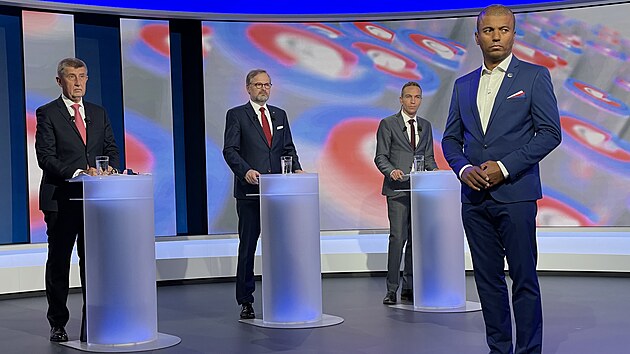 Na TV Nova se v poslední debat stetli lídi tí nejsilnjích stran a koalic....