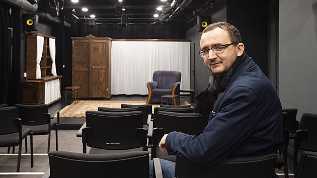 Amatérské divadlo Exil začalo po 20 letech působit v nových prostorách v Machoňově pasáži. Na snímku je ředitel divadla Tomáš Klement.