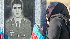 Baku. Pieta za ázerbájdánské vojáky padlé bhem loské války o Náhorní...