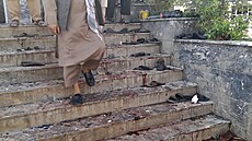 V kundúzské meit na severu Afghánistánu dolo k explozi. Útok má desítky...