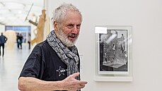 Kurt Gebauer na své výstavě v Národní galerii (2020)