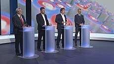 TV Nova v podve�er odvysílala první kolo poslední televizní debaty. Stáli proti...