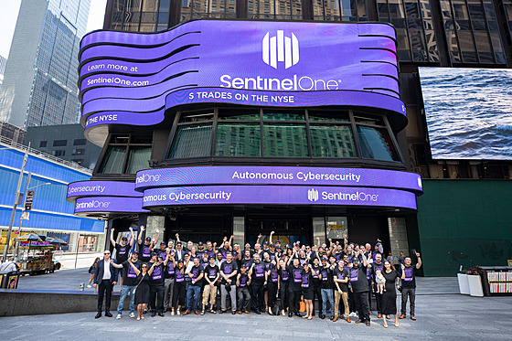 Společnost SentinelOne při červnovém debutu na newyorské burze.