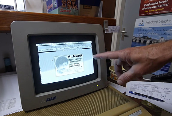 Správce kempu stále používá k práci počítač Atari ST zakoupený v roce 1986  - iDNES.cz