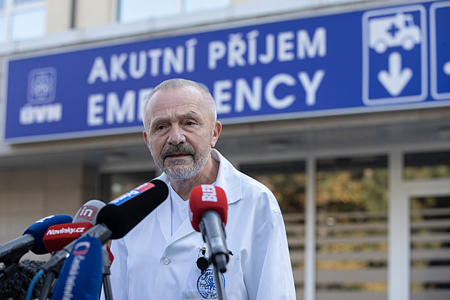 Zemanovo udání šéf vojenské nemocnice odmítl. Jednali jsme podle zákona, hájí se