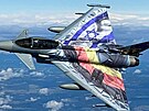 Eurofighter nmeckho letectva, pojmenovan Eagle Star, se specilnm polepem...