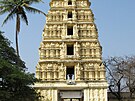 Jeden z hinduistických chrám v areálu palác