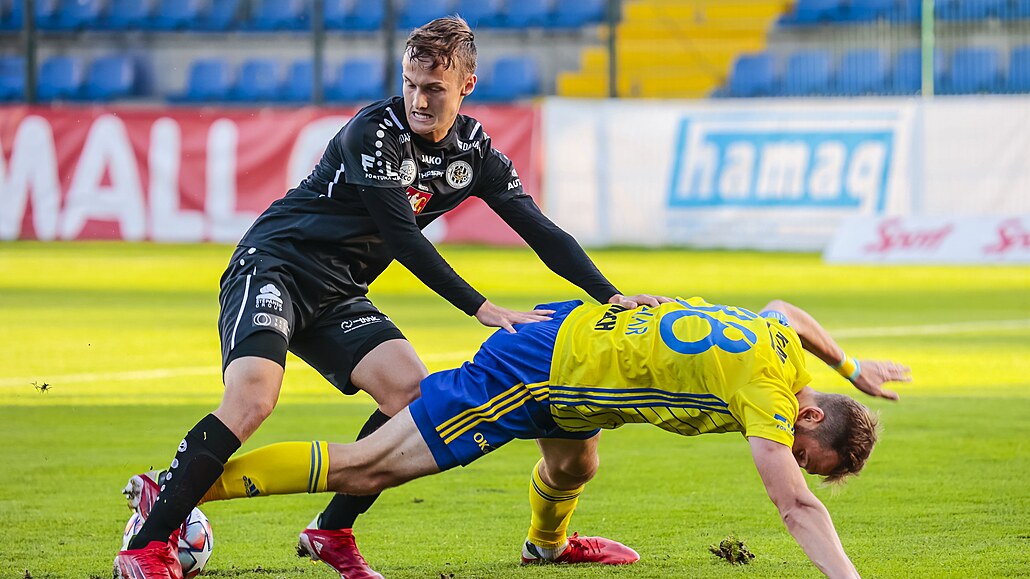 Zlín - Hradec 2:3, hosté byli pořád napřed, rozhodl kuriózní gól Vlkanovy