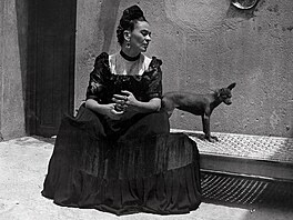 Frida Kahlo, Lola A&#769;lvarez Bravo, kolem roku 1944