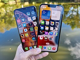 Apple iPhone 13 Pro Max a iPhone XS Max