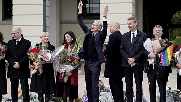 Nov norsk socilndemokratick premir Jonas Gahr Stre pedstavil svou vldu. (14. jna 2021)
