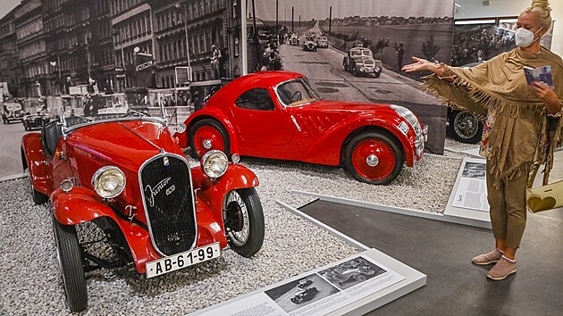 Národní technické muzeum v Praze představilo 12. října 2021 výstavu s názvem Vavříny s vůní benzínu – meziválečný československý automobilový sport.