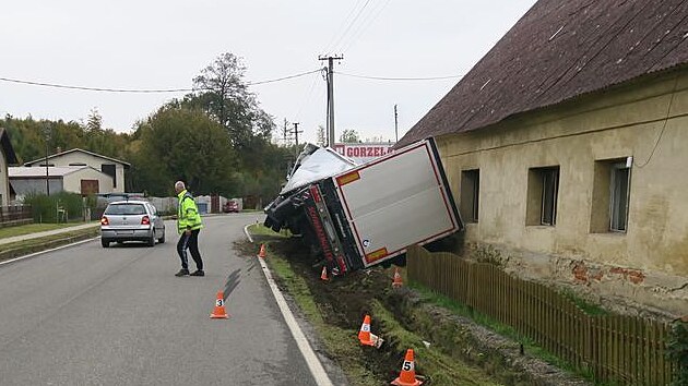 Havrie kamionu v irokm Brodu na Jesenicku