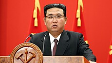 Severokorejský vdce Kim ong-un pi projevu k 76. výroí Korejské strany práce...
