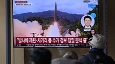 Lidé v jihokorejském Soulu sledují v televizi odpálení severokorejské... | na serveru Lidovky.cz | aktuální zprávy