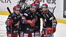 Utkání 14. kola hokejové extraligy: HC Oceláři Třinec - HC Dynamo Pardubice....