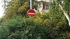 Výjezd z Jílovské ulice v Praze 4.